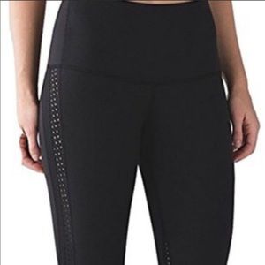 Lululemon high rise Yoga pants